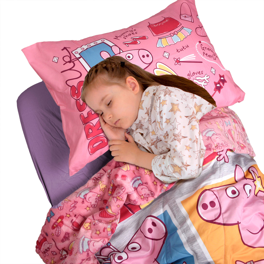 Peppa Pig 2-Piece Toddler Bedding Set lifestyle