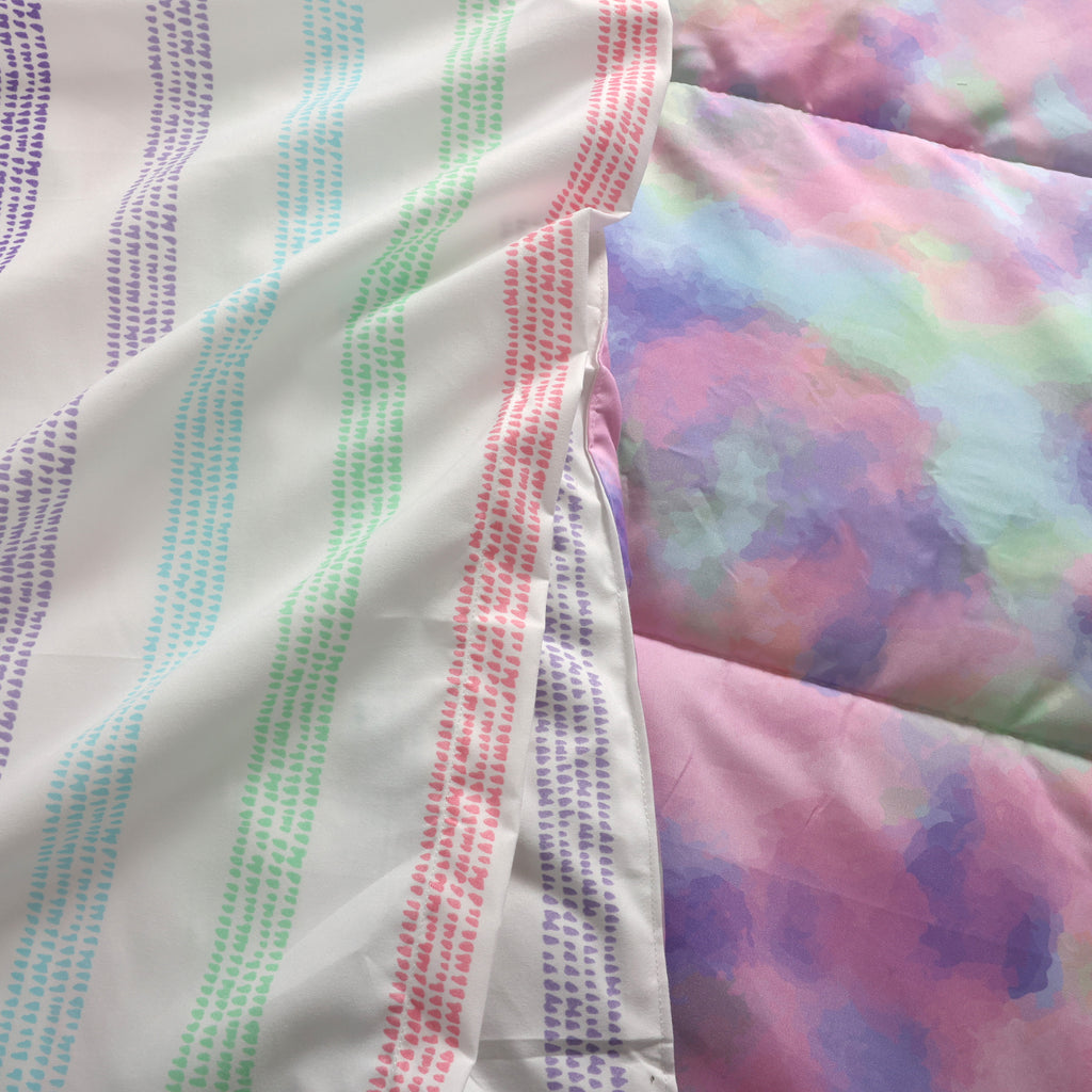 4-Piece Twin Bedding Set, Tie Dye close up