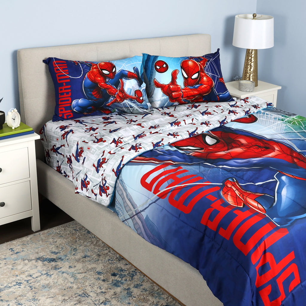 Marvel Spiderman 5-Piece Full Bedding Set room shot