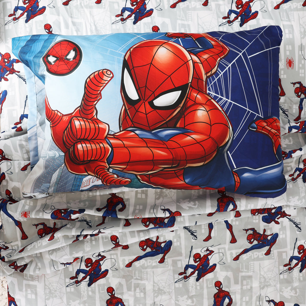 Marvel Spiderman 5-Piece Full Bedding Set close up