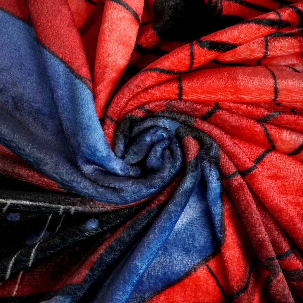 Marvel Spider-Man Throw, 50" x 60" close up