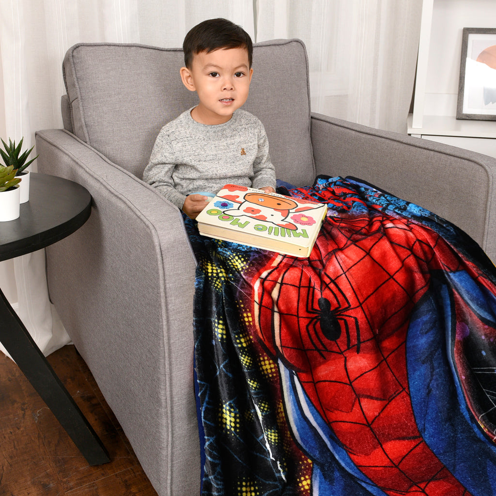 Marvel Spider-Man Throw, 50" x 60" lifestyle