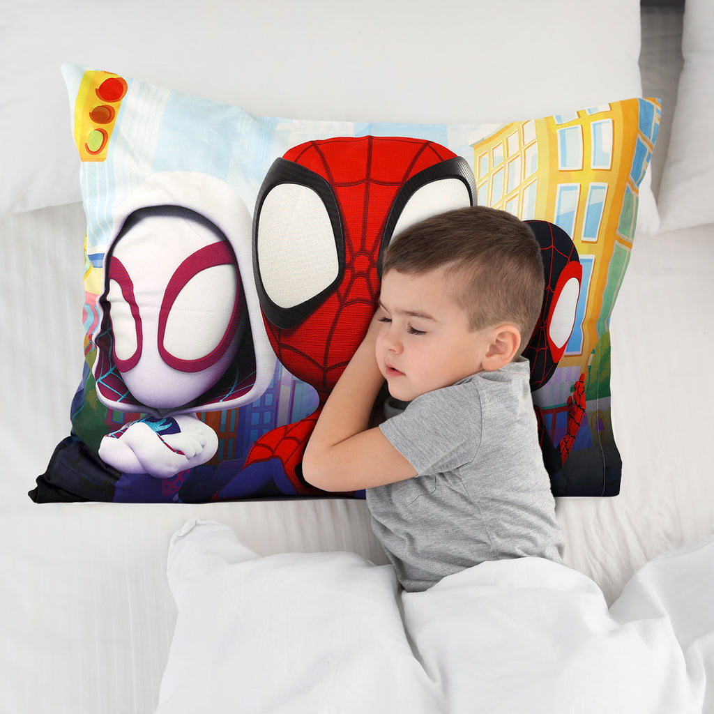 Spidey and Friends Kids 2-Piece Pillowcases, 20" x 30" lifestyle