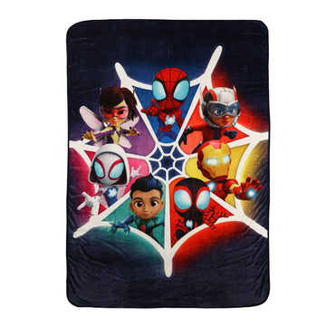 Primark Home Marvel Superheroes Spiderman Blanket - The Avengers Los  Vvengers - Super Soft Fleece Lining Officially Licensed Disney Product Blue  : : Home & Kitchen