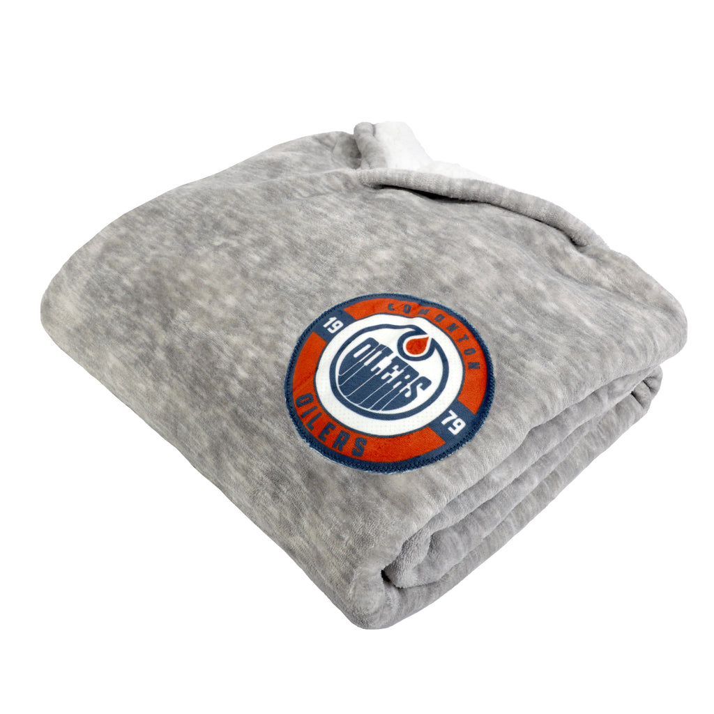 NHL Edmonton Oilers Wearable Blanket folded