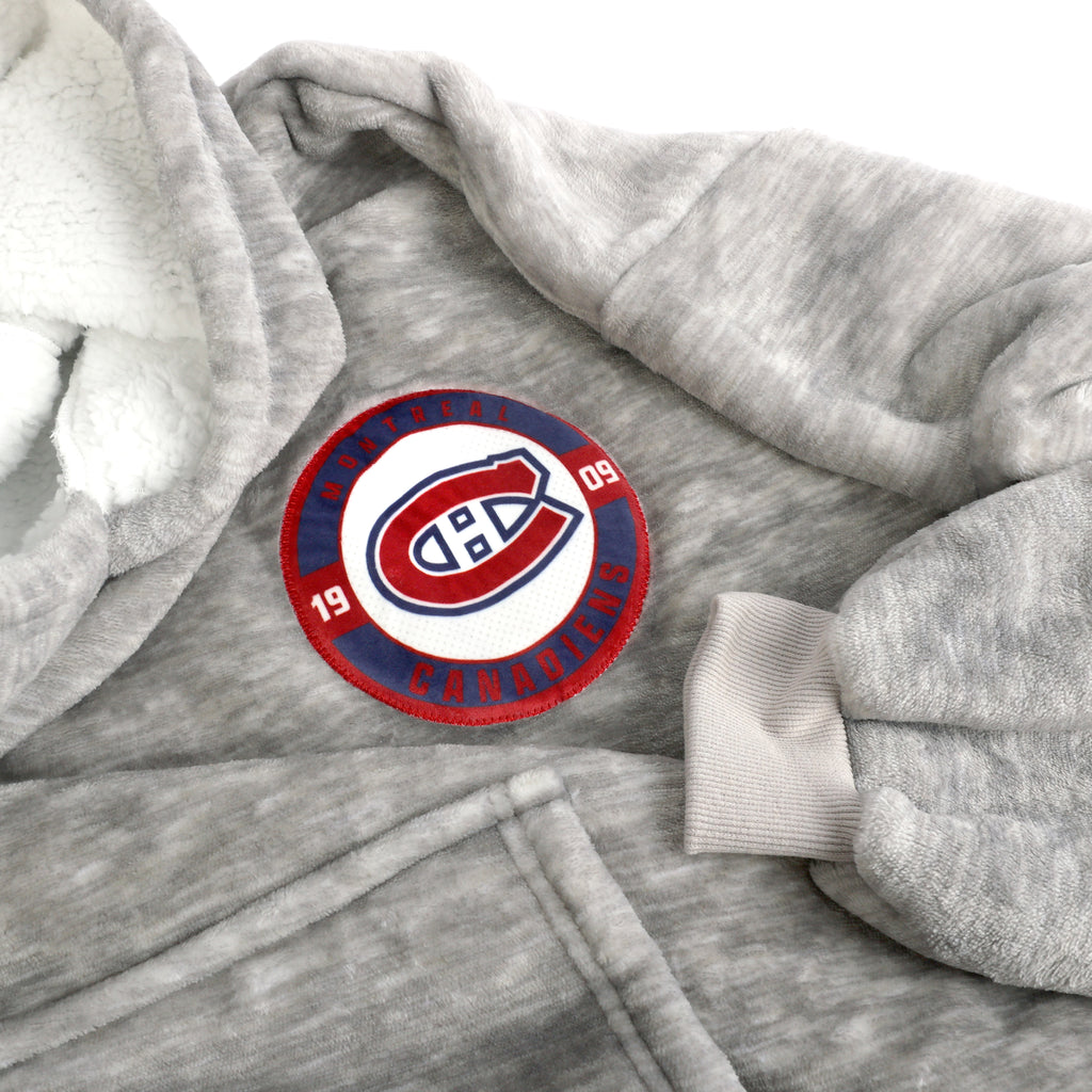 NHL Montreal Canadiens Wearable Blanket close up