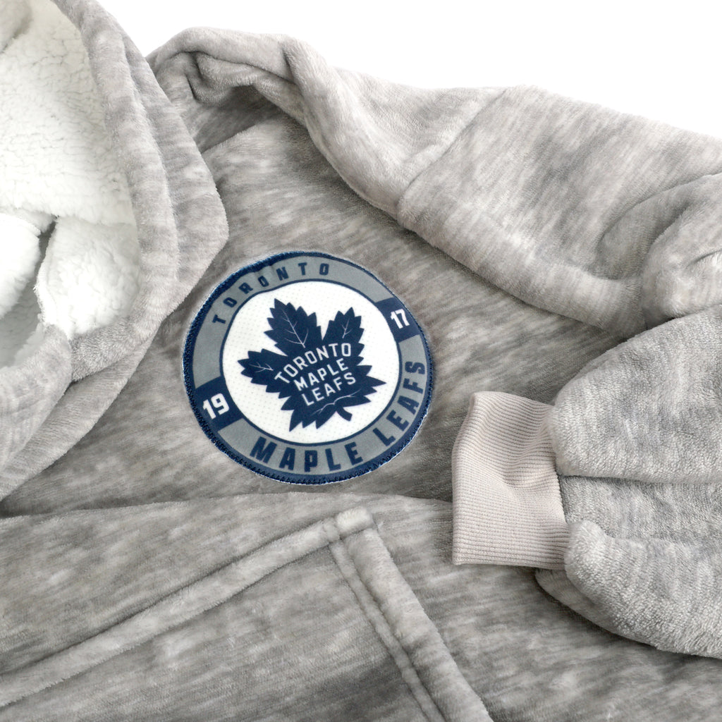 NHL Toronto Maple Leafs Wearable Blanket close up