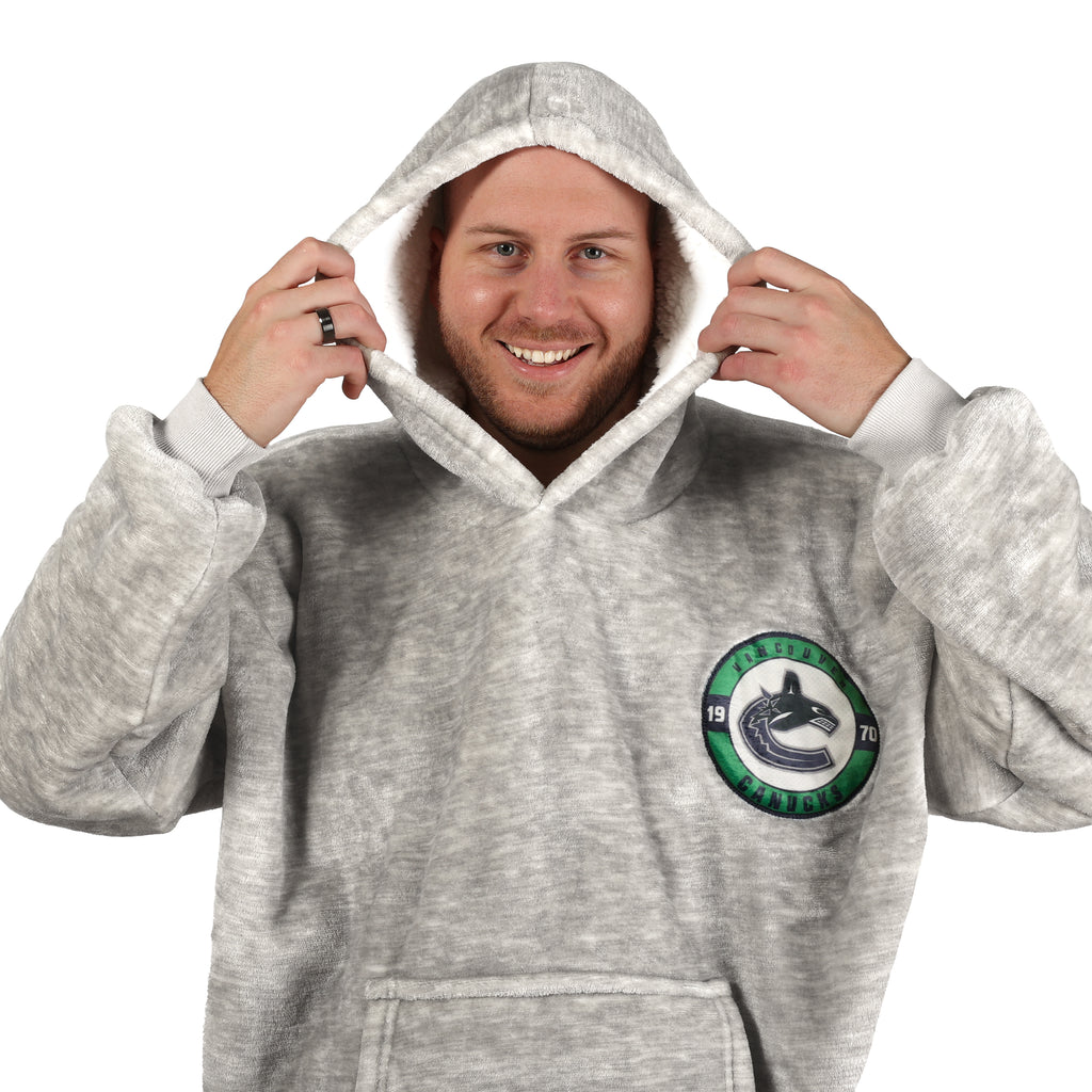 NHL Vancouver Canucks Wearable Blanket hood