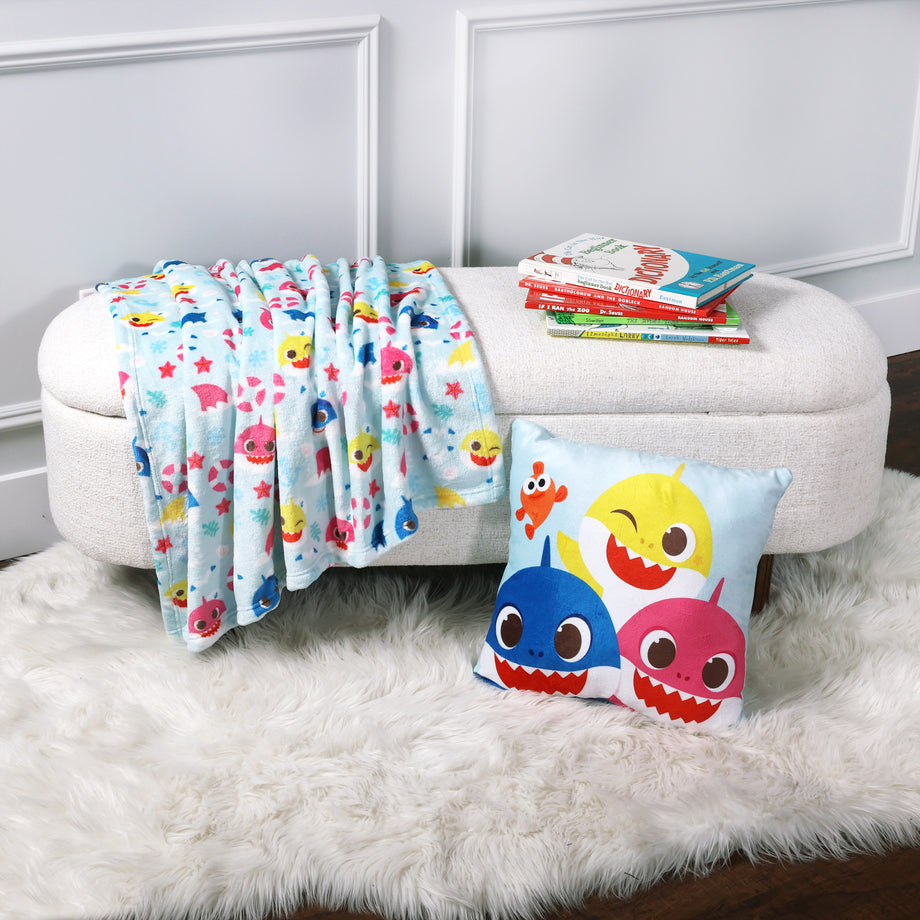 Baby Shark 2 Pack Throw Cushion Set