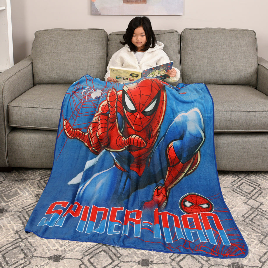 Spiderman Kids Throw, 50 x 60 – Nemcor Inc.