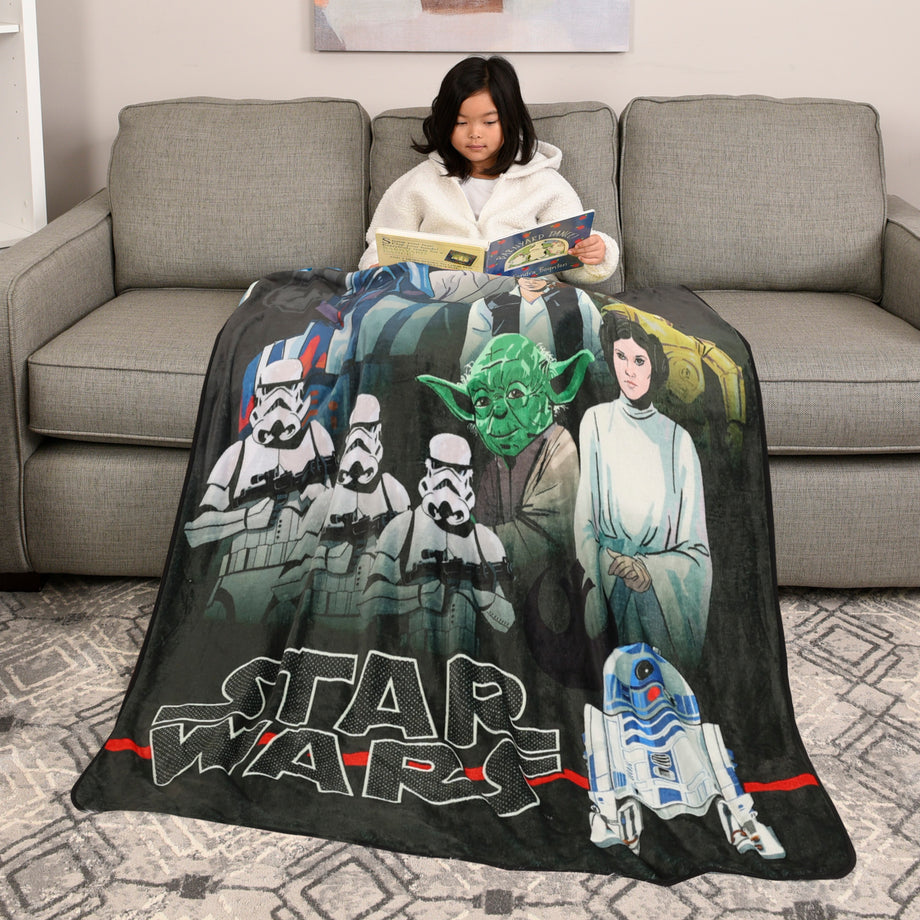 Star wars plush deals blanket