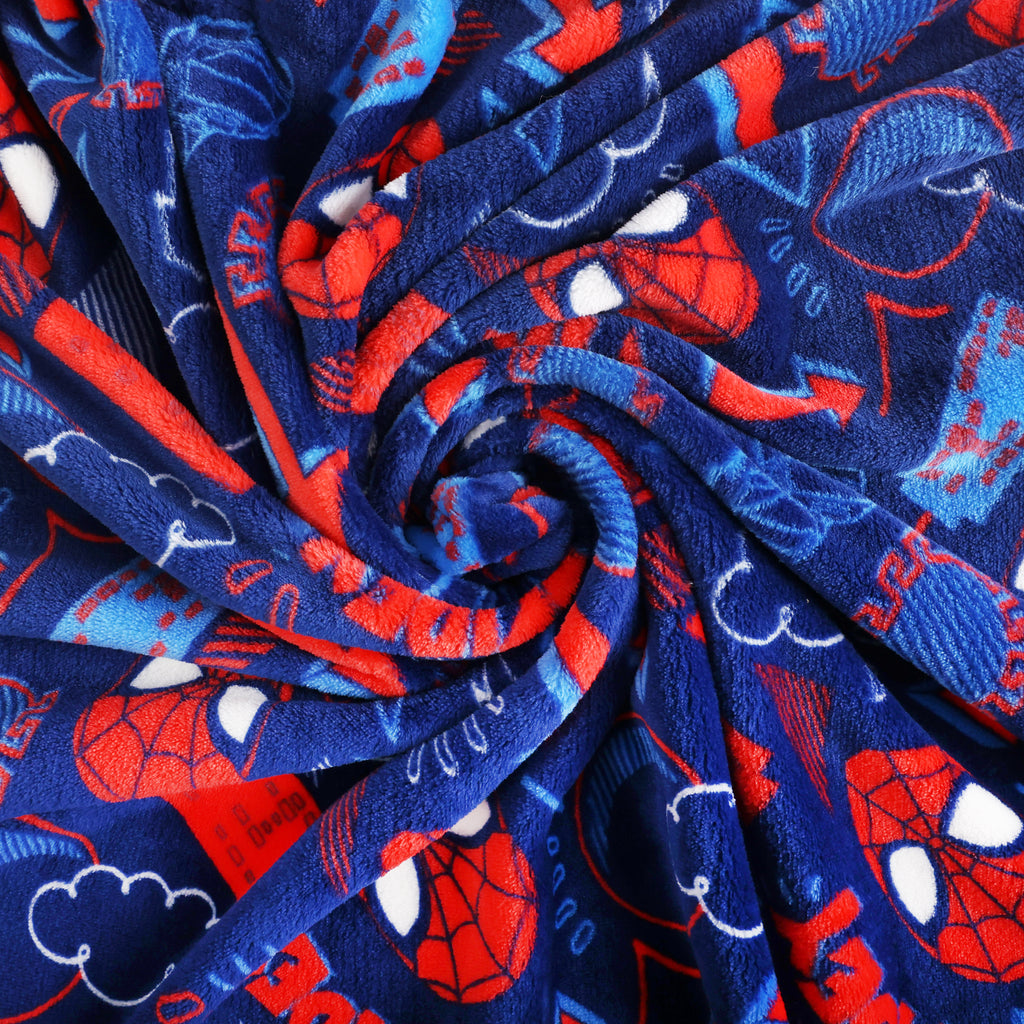 Marvel Spider-Man Kids Footed Throw close up