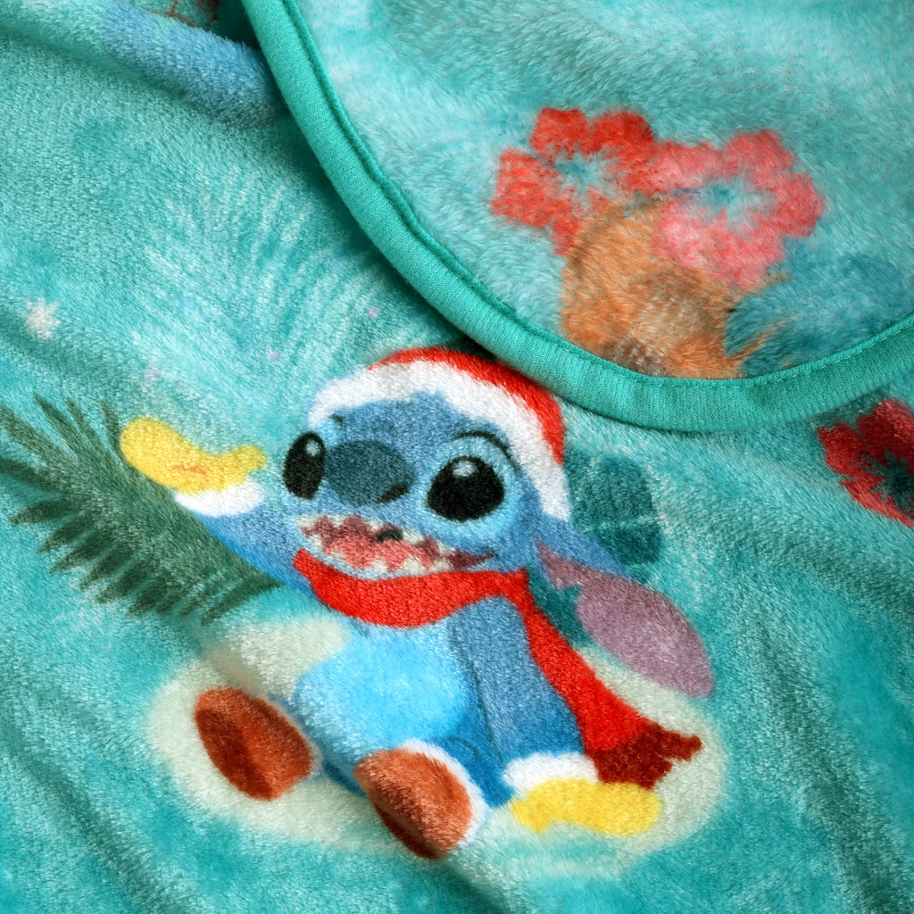 Disney Lilo & Stitch Holiday Throw, 50" x 60" close up