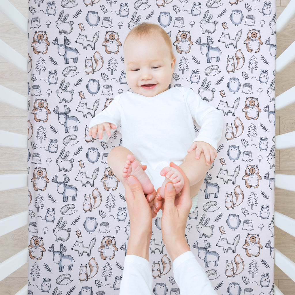 Jersey Fitted Crib Sheet, Woodland lifestyle