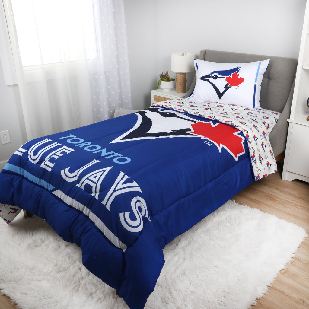 MLB Toronto Blue Jays Twin Bedding Set room shot