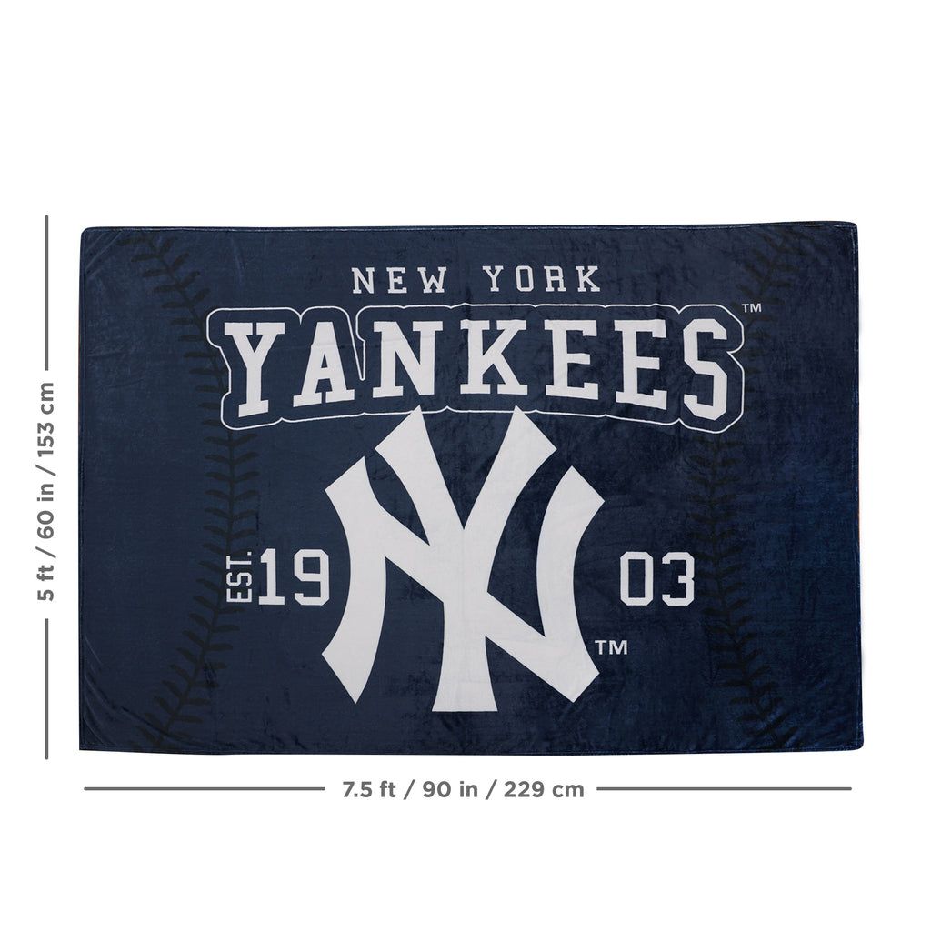 MLB New York Yankees Arena Blanket, 66" x 90" measurements