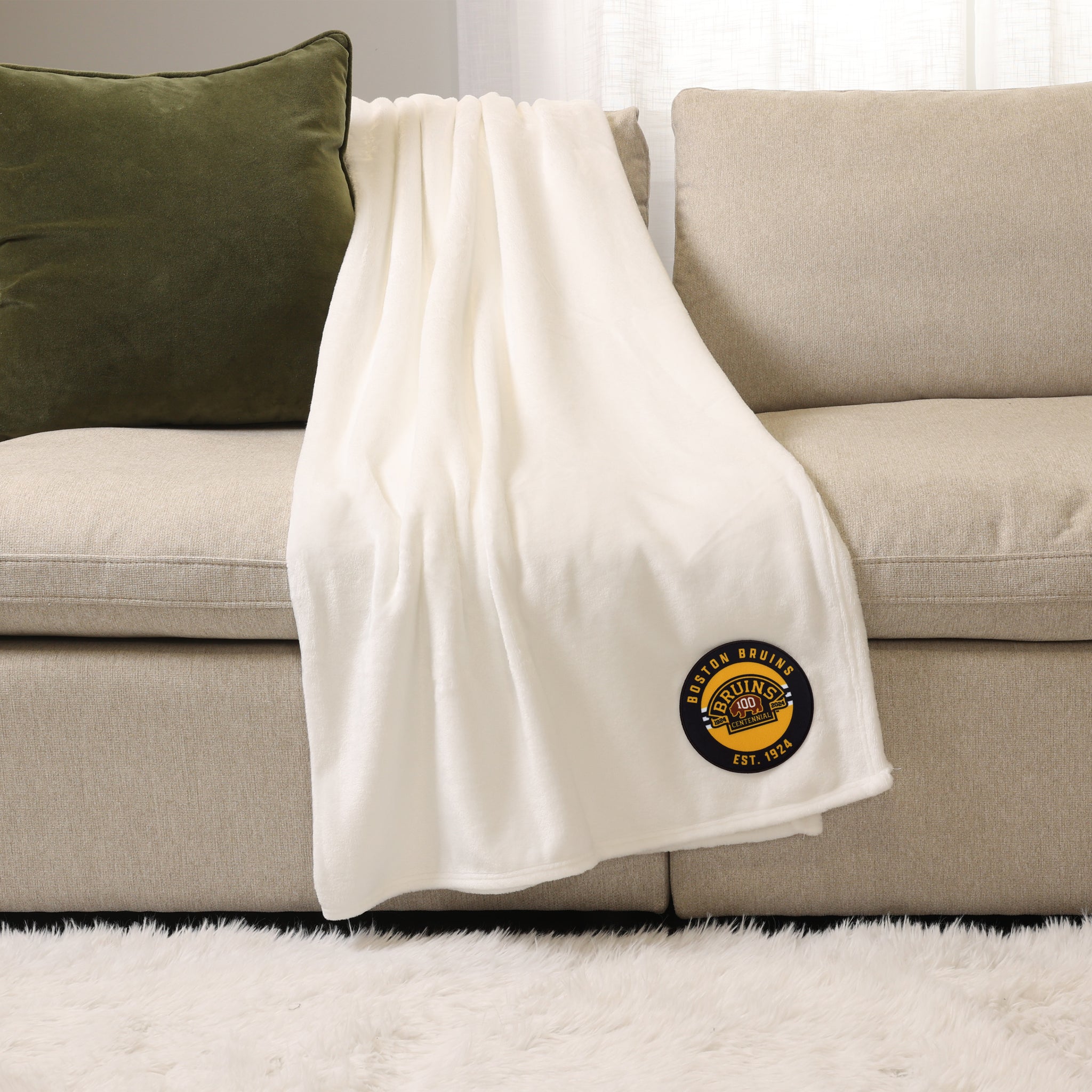 NHL/NBA/MLB White Customizable Sports Throw