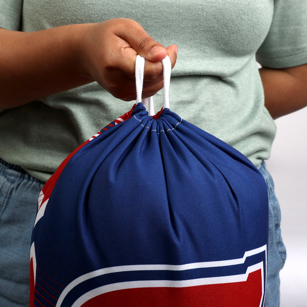 NHL Montreal Canadiens Indoor Slumber Bag holding