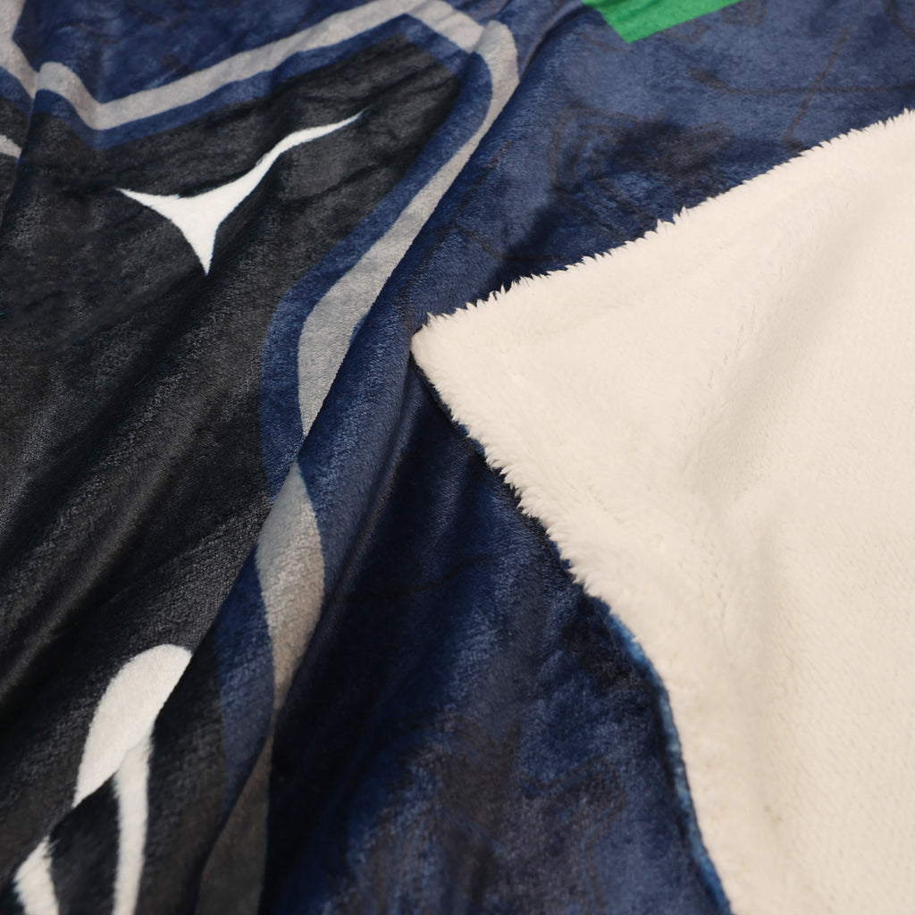  NHL Vancouver Canucks Sherpa Blanket, 60" x 70" close up