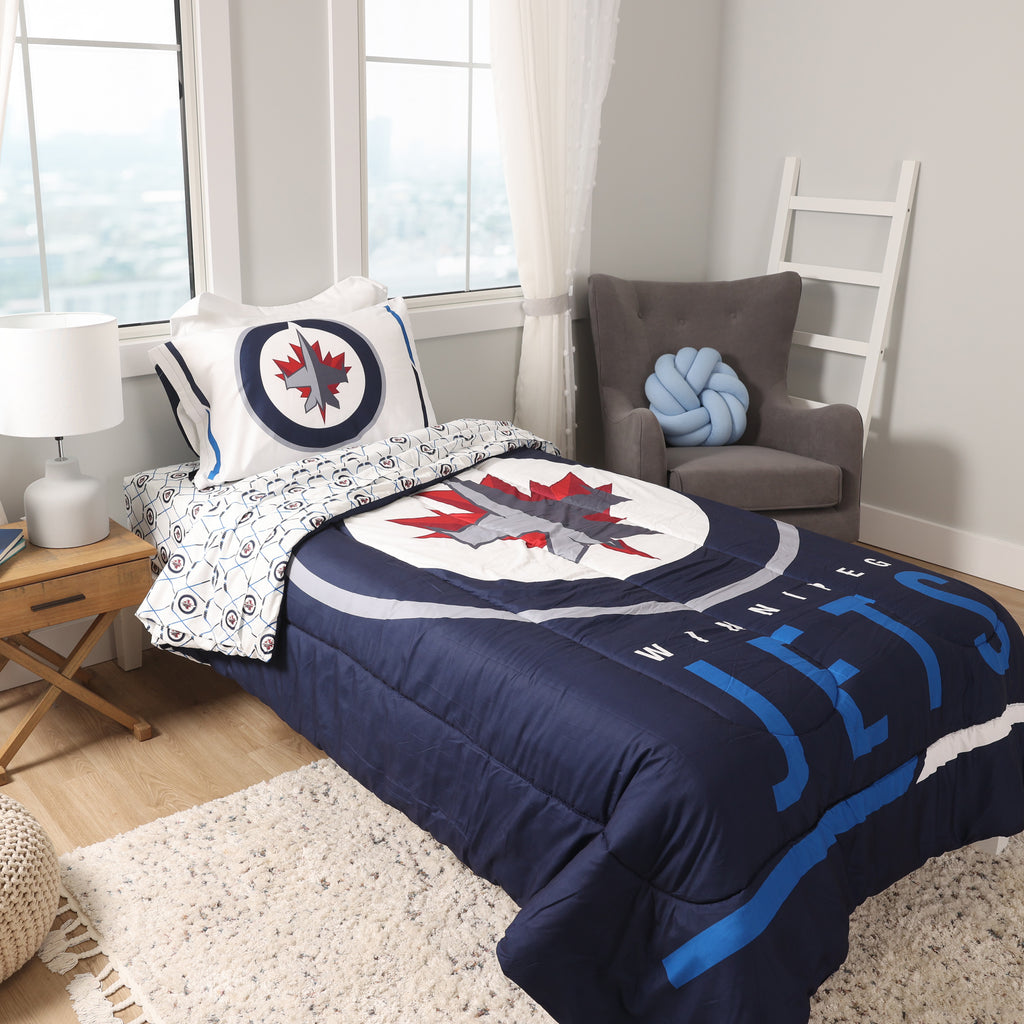 NHL Winnipeg Jets Twin Bedding Set room shot