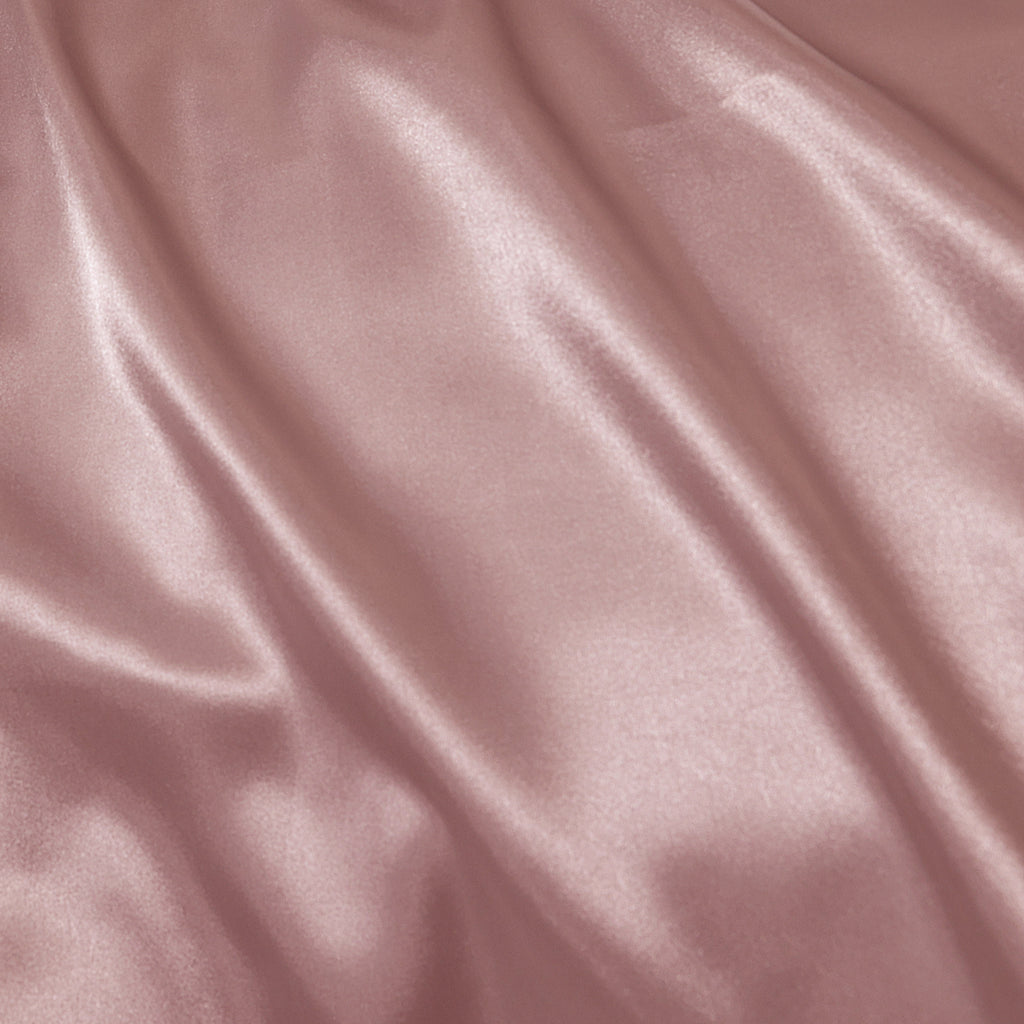 4-Piece Satin Queen Sheet Set, Pink close up