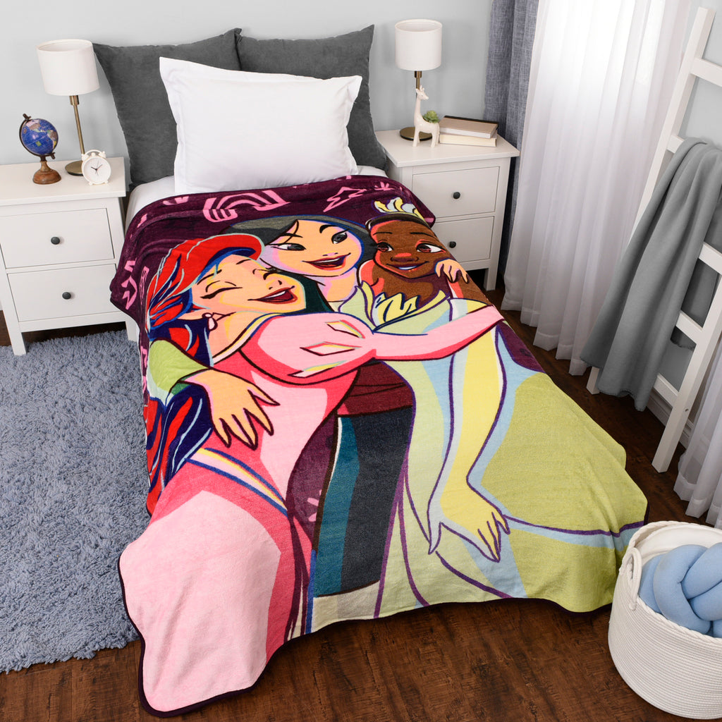 Disney Princess Kids Oversized Blanket, 60" x 90" room shot
