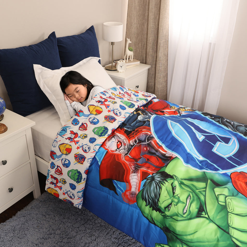 Marvel Avengers Twin/Full Comforter, 72" x 86" lifestyle