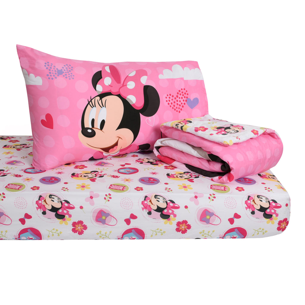 Disney Minnie Mouse Toddler Bedding Set items stacked on white background