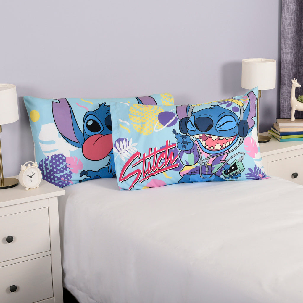 Lilo & Stitch 2-Piece Pillowcase, 20" x 30" room shot