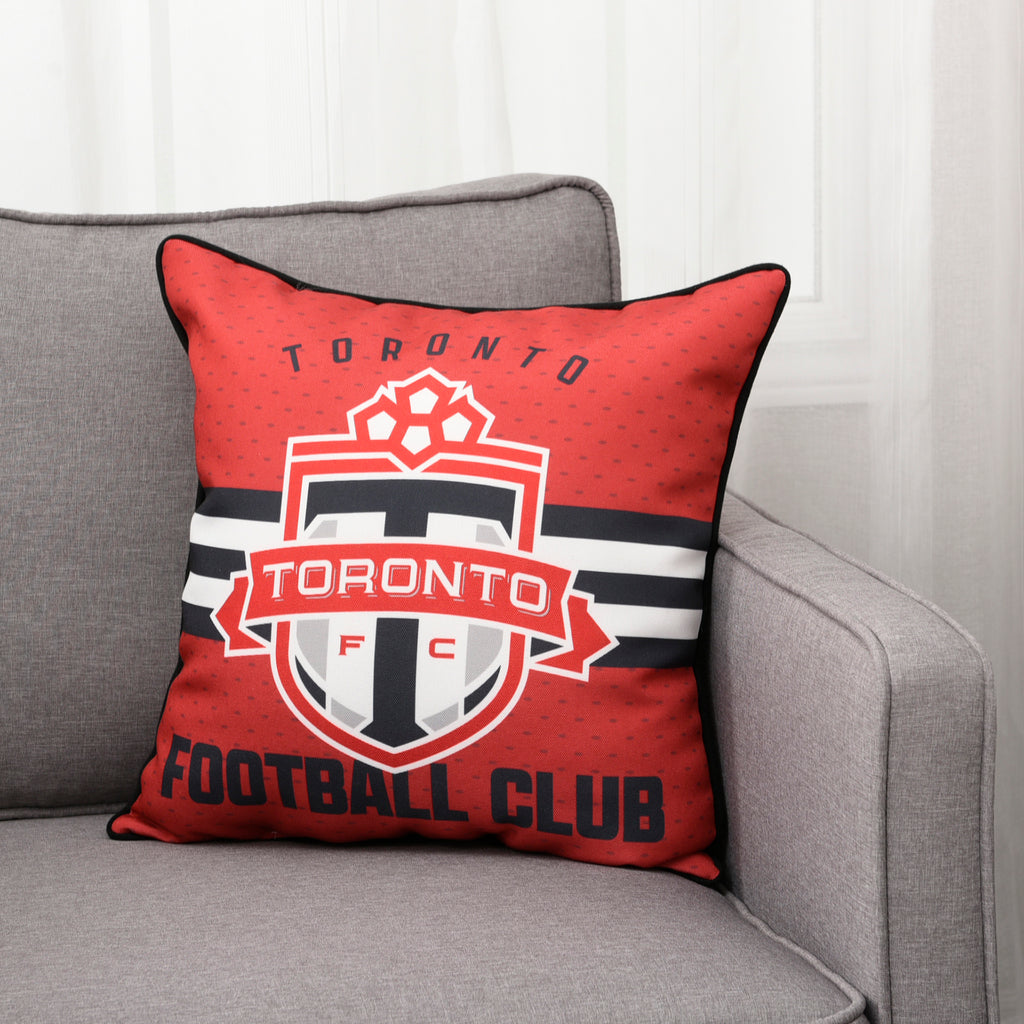 MLS Décor Pillow, TFC 18" x 18" room shot