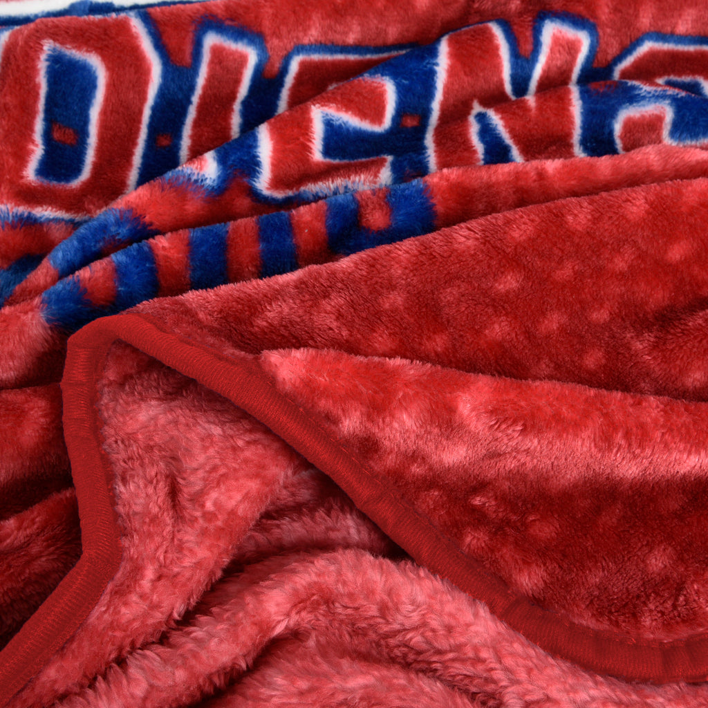 NHL Montreal Canadiens Throw close up