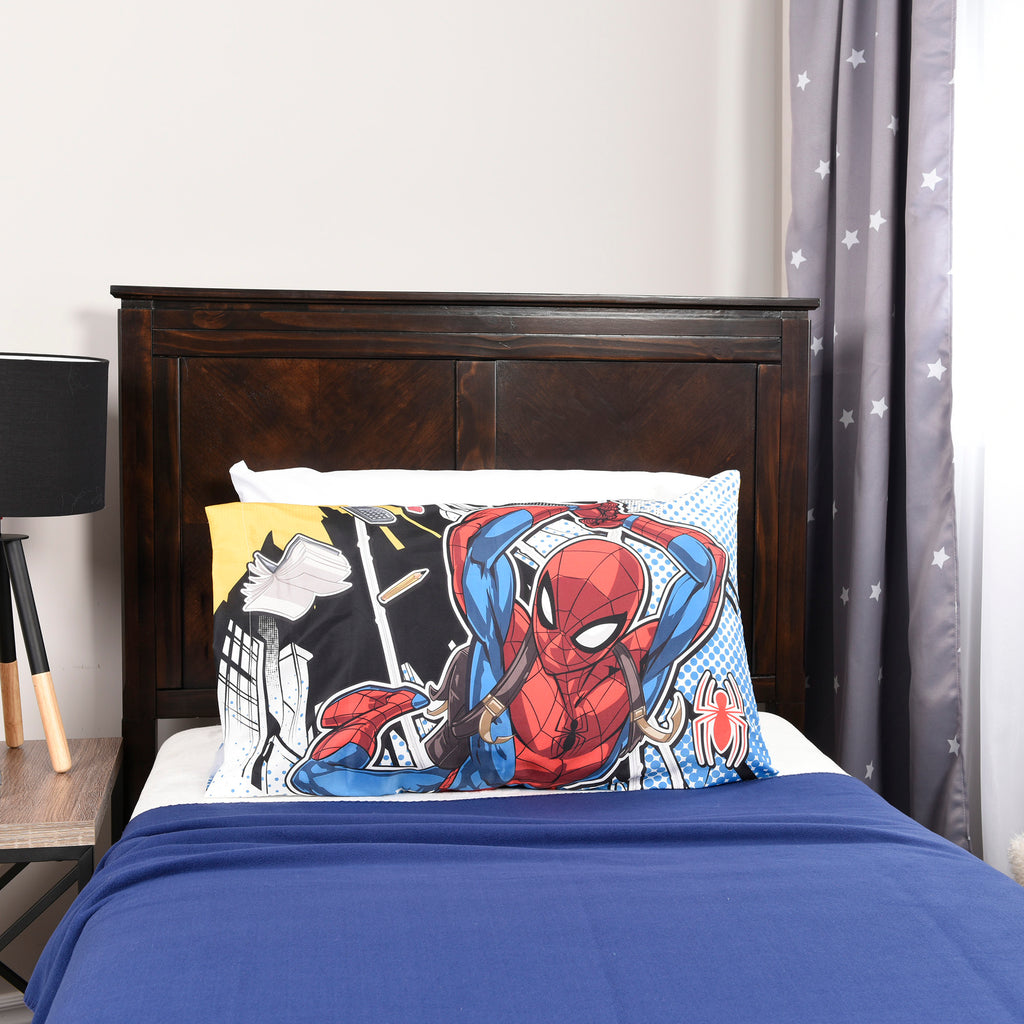 Marvel Spider-Man Pillowcase room shot